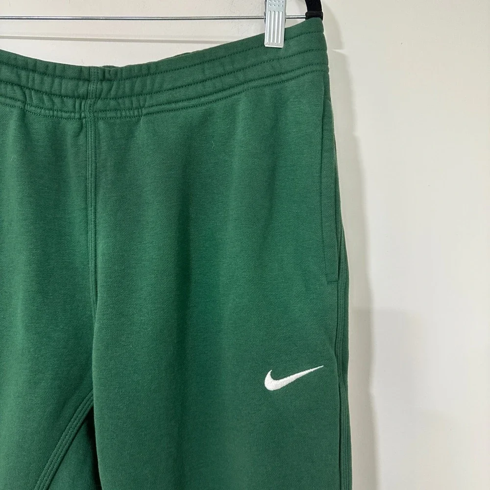 Nike Mens Club Fleece Joggers Green Sweatpants Tapered Leg XL Gorpcore